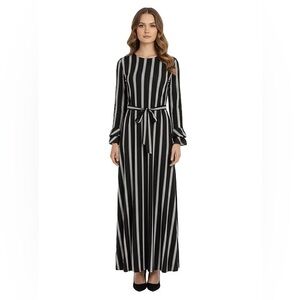 DEVORAH'S SECRET Maxi Dress Vertical Stripes